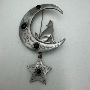 Southwest JJ Wolf and Star Brooch